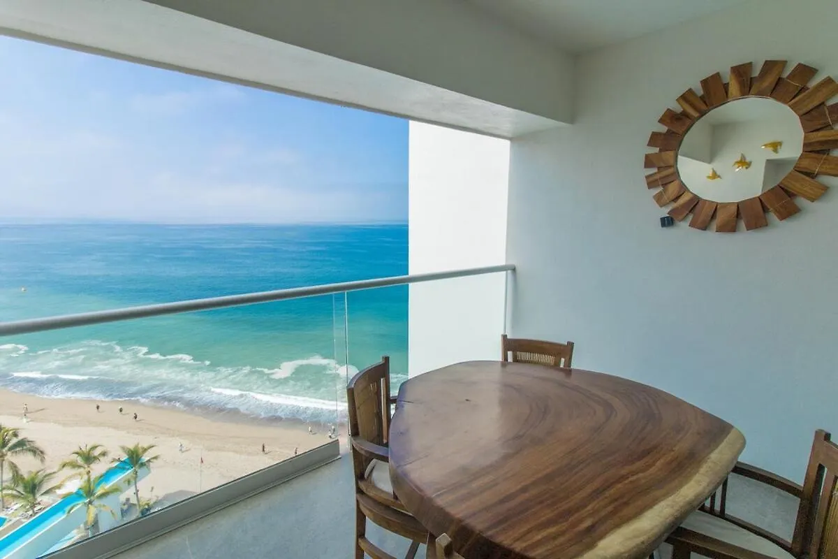 Apartment Charming Oceanfront Condo Puerto Vallarta