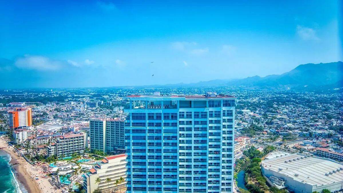 Charming Oceanfront Condo Puerto Vallarta Apartment