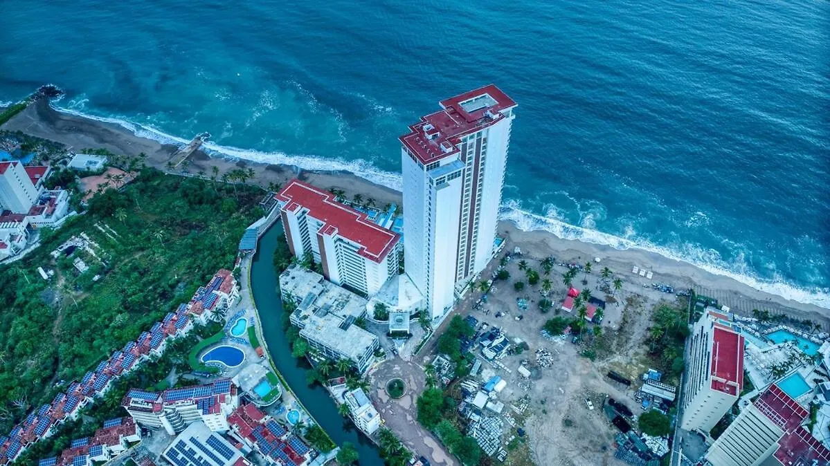 Charming Oceanfront Condo Puerto Vallarta Mexico
